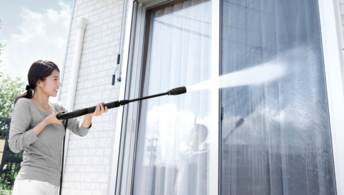 窓を安全に掃除する方法