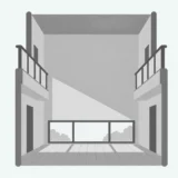 窓のない上部壁と、下部の横長窓から光を取り込む吹き抜け空間のイラスト
